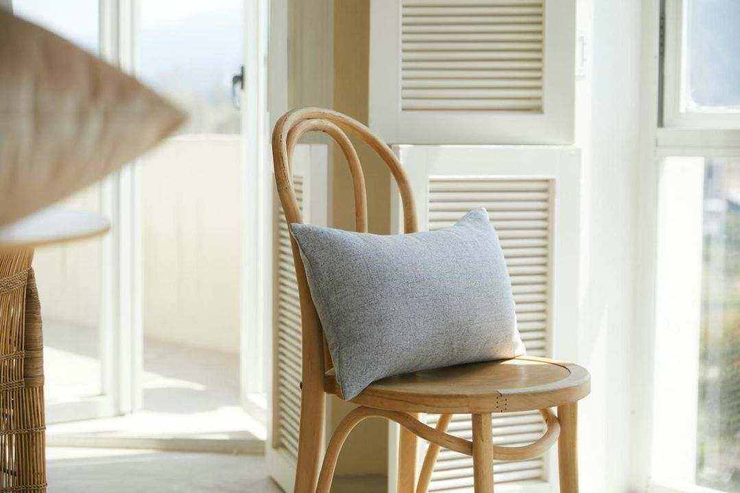 Private courtyard furniture